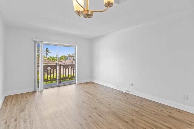 Building Photo - 493 NW 43rd St