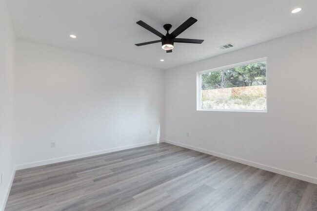 Building Photo - 21515 Patton Ave