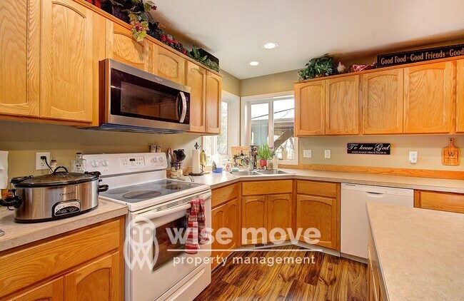 Building Photo - Washougal- 4 Bedroom Home- Apply today!