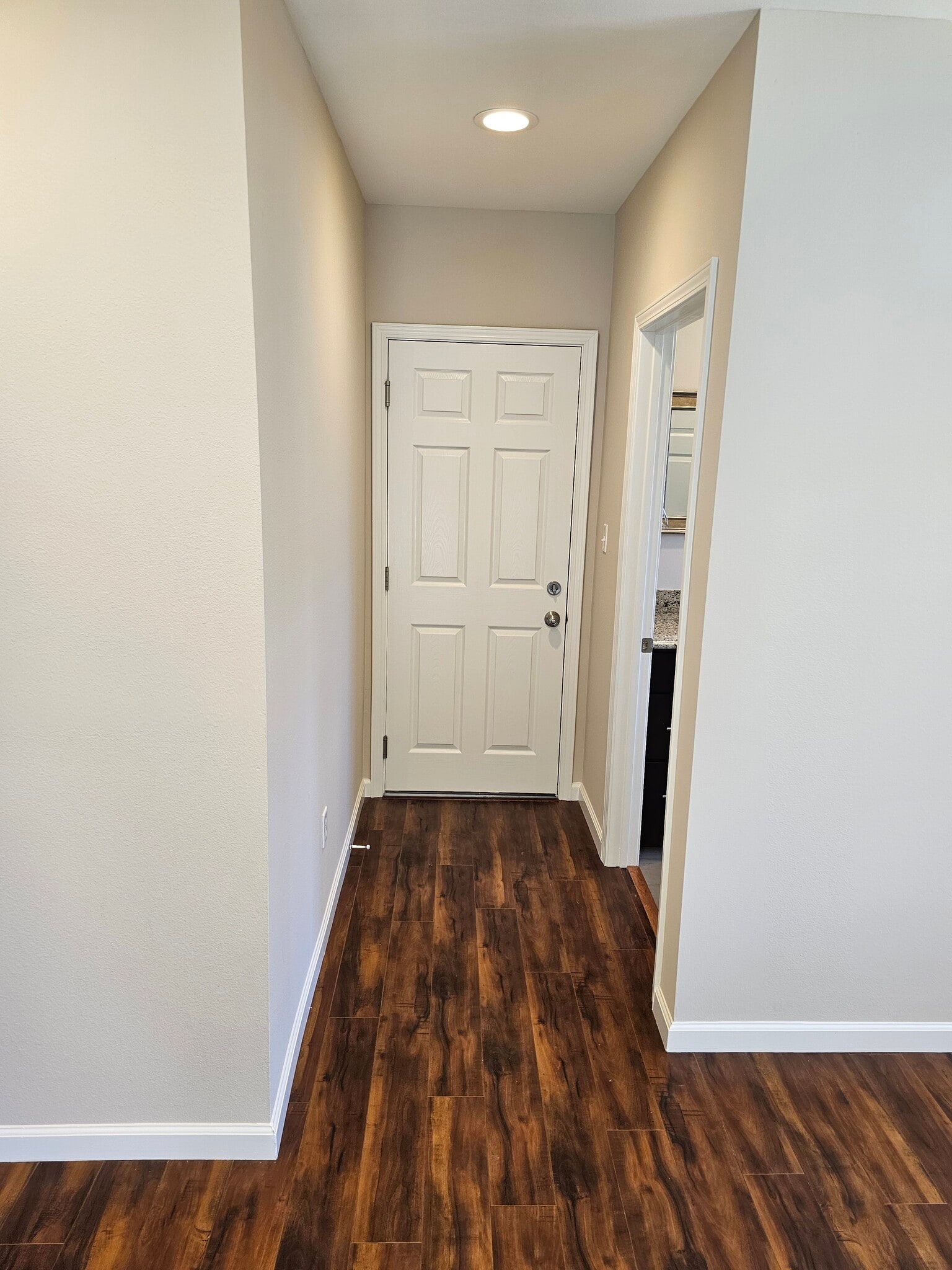 Building Photo - 6649 Cleon Ave