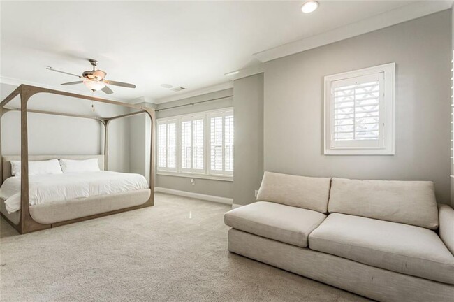 Building Photo - 6408 Radiant Trace