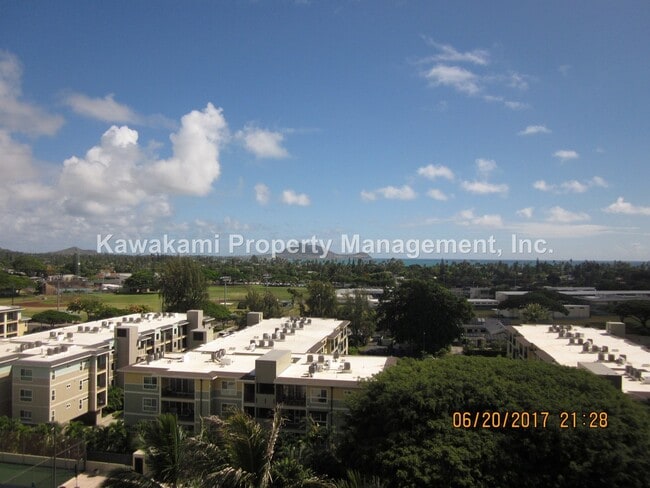 Building Photo - Updated Unit w/Ocean View at Windward Pass...
