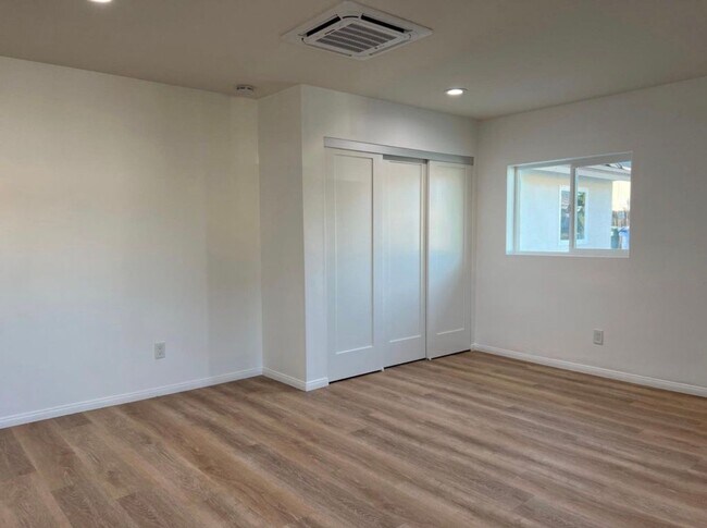 Building Photo - 239 Malito Ct