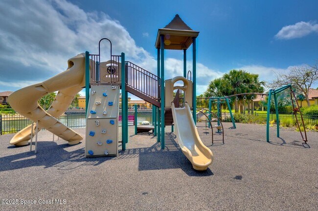 Building Photo - 759 Simeon Dr
