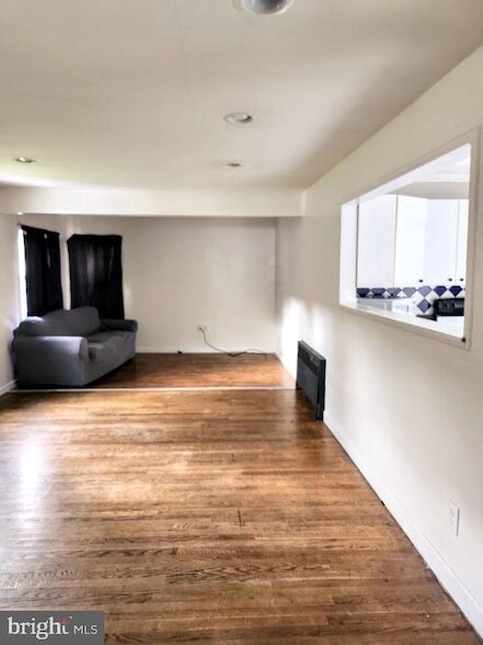 Building Photo - 172 Raystown Rd