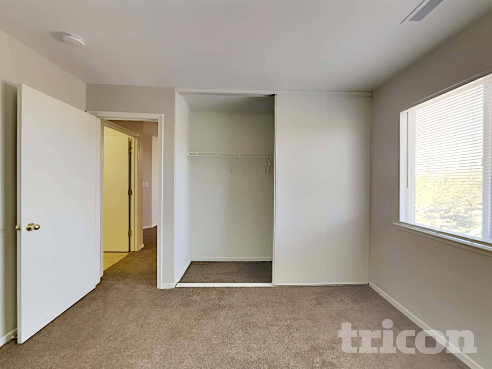 Building Photo - 8700 Winding Creek Dr