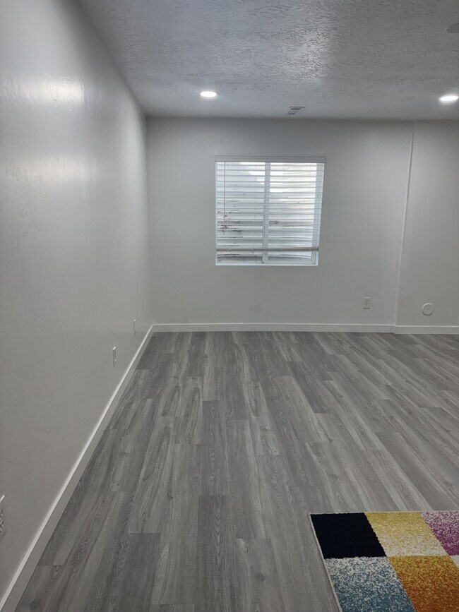 Building Photo - 11502 S Hollybrook Loop