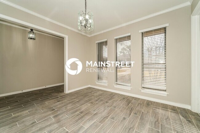 Building Photo - 3 Bedroom Pet-Friendly Home in CARROLLTON, TX with Main Street Renewal