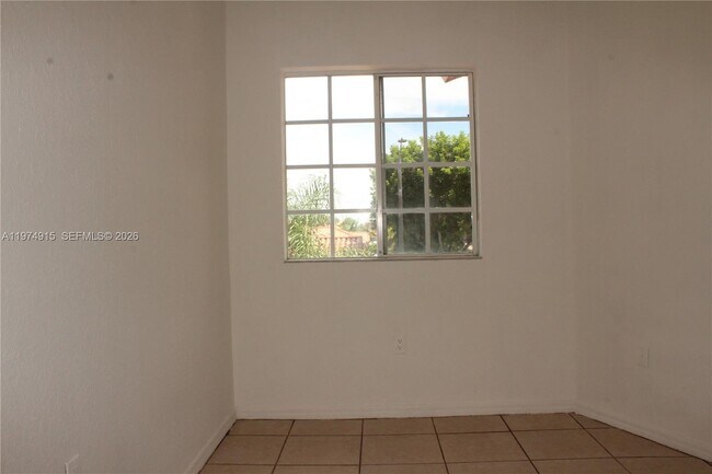 Building Photo - 10937 SW 181st Terrace