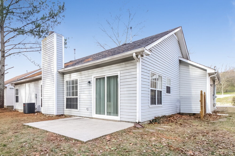 Building Photo - 2212 Oak Barrel Ln