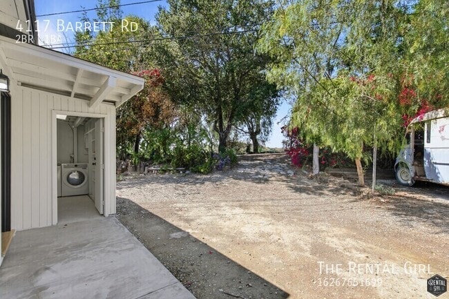 Building Photo - 4117 Barrett Rd