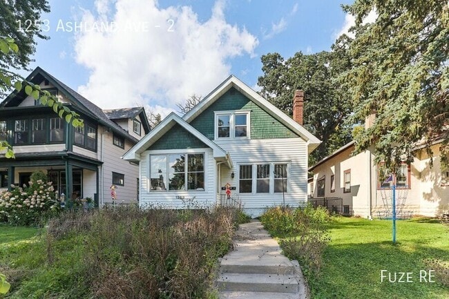 Building Photo - 1253 Ashland Ave