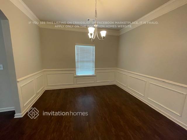 Building Photo - 3640 Brookhollow Dr