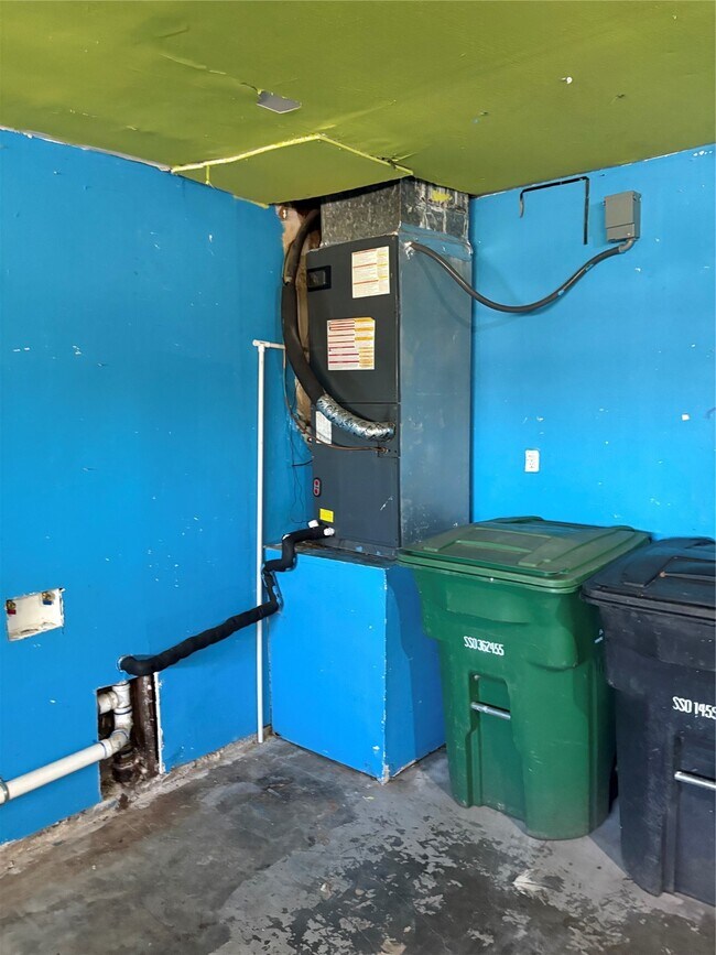 Building Photo - 5114 Madden Rd