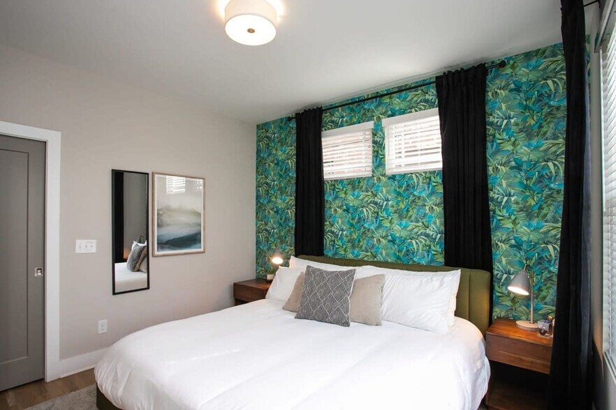 Building Photo - 709 26th Ave N