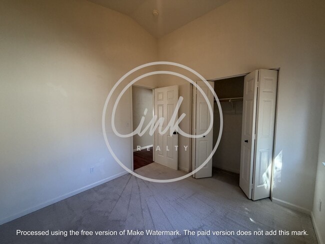 Building Photo - Beautiful 2 Bedroom Home Close to Downtown Gardnerville