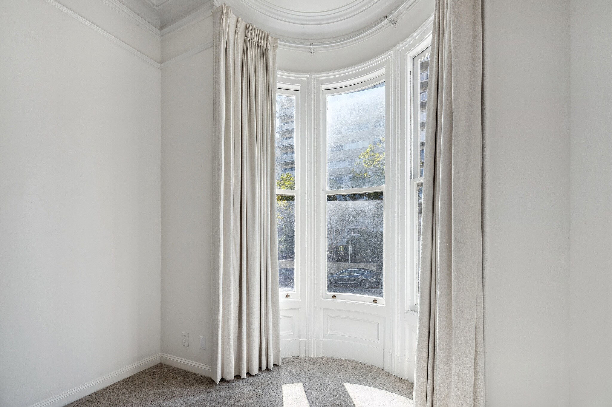 Building Photo - 1406 Post St