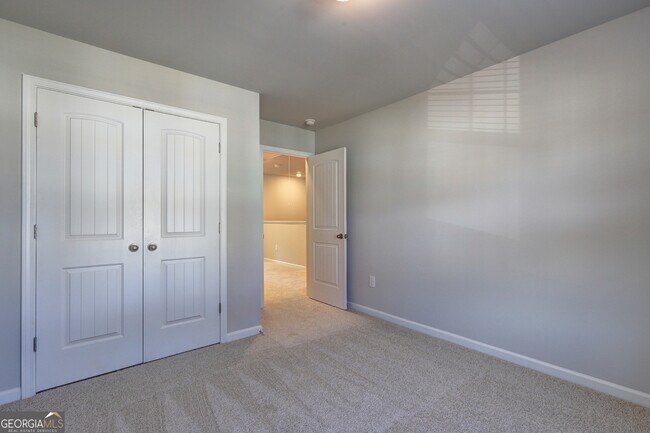 Building Photo - 479 Payne Dr