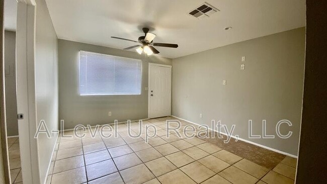 Building Photo - 375 E Thoroughbred St