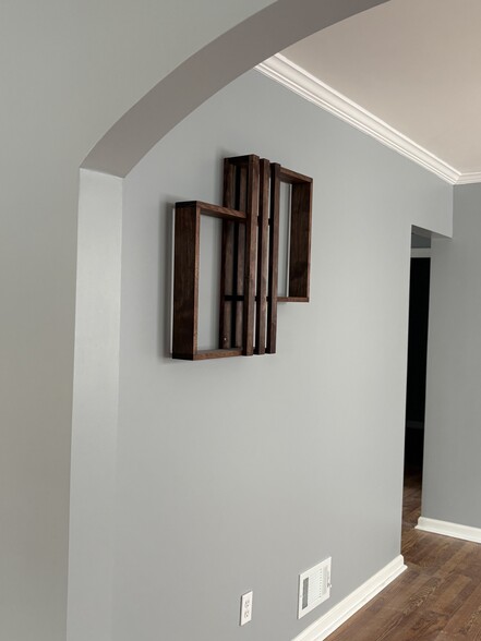 Building Photo - 15886 Northlawn St