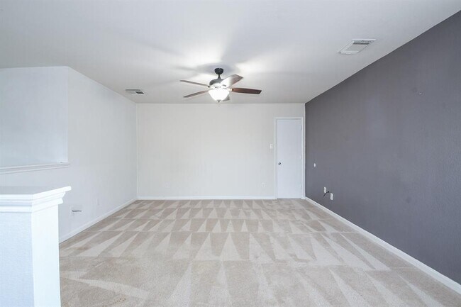 Building Photo - 6323 Channelbrook Ln