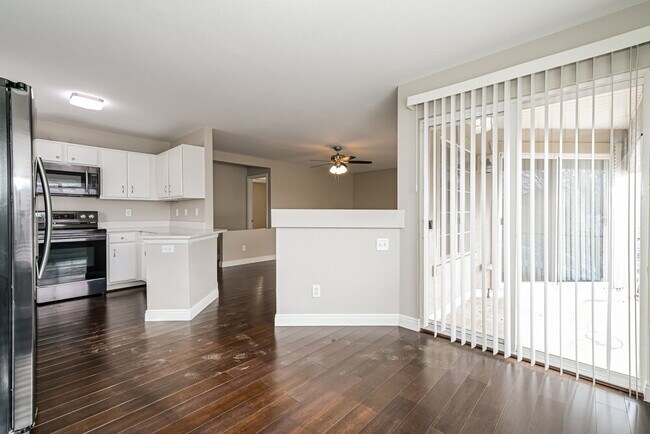 Building Photo - 18653 E 42nd Pl