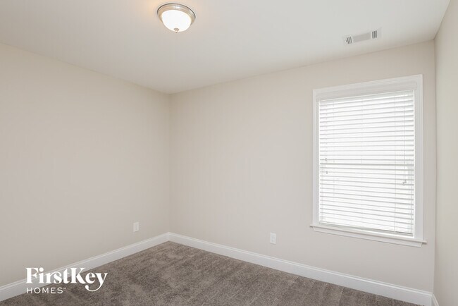 Building Photo - 4309 Yonah Park