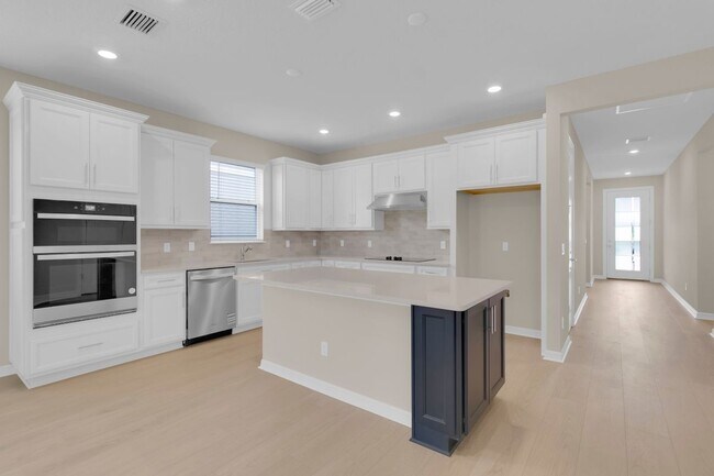 Building Photo - 2261 Mossy Vine Ave