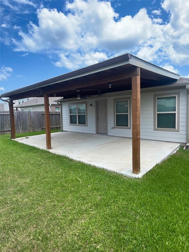 Building Photo - 23406 Briarstone Hbr Trl