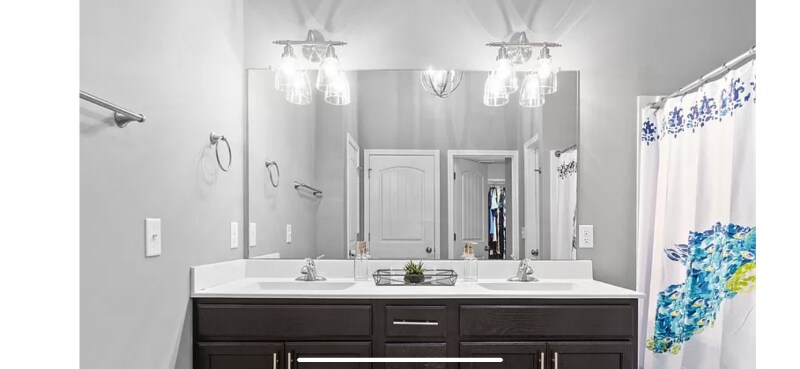 Building Photo - 143 Sycamore Hill Dr