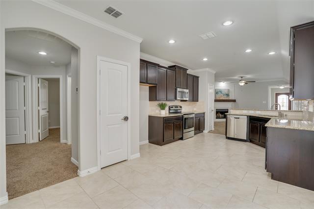 Building Photo - 16113 Crosslake Ct