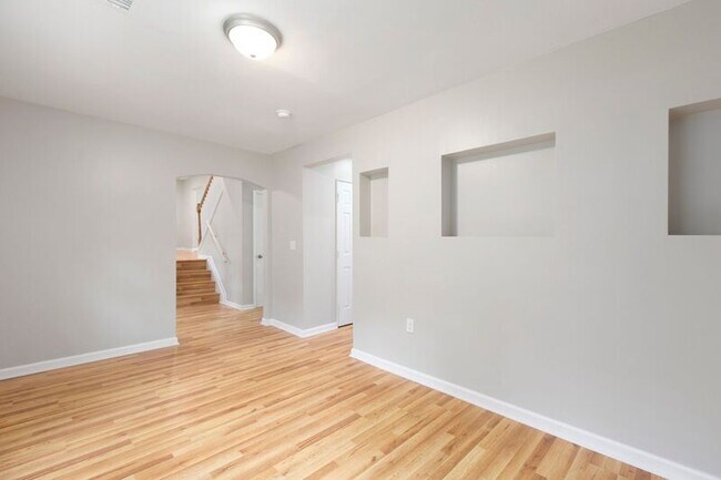 Building Photo - 3 Willow Branch Pl