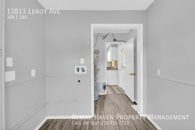 Building Photo - 13813 Leroy Ave