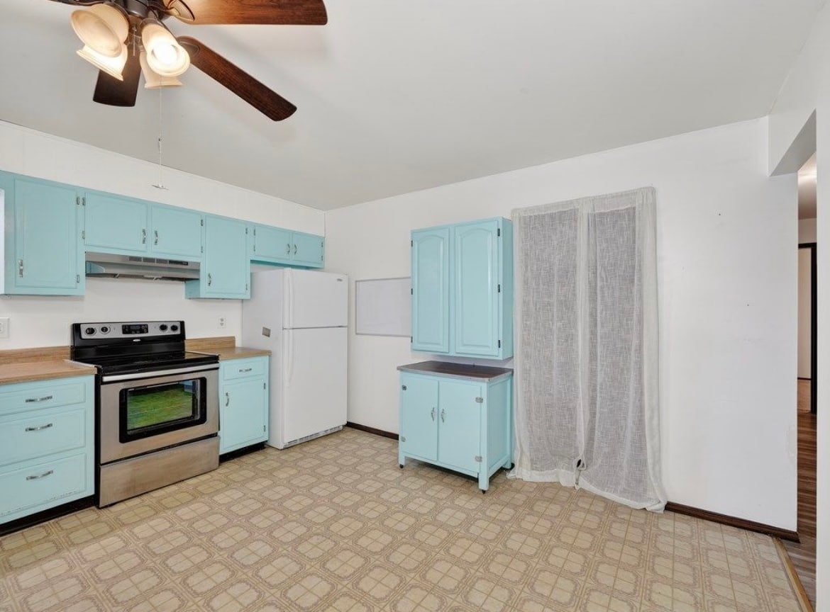 Building Photo - 426 S Wilbur Ave