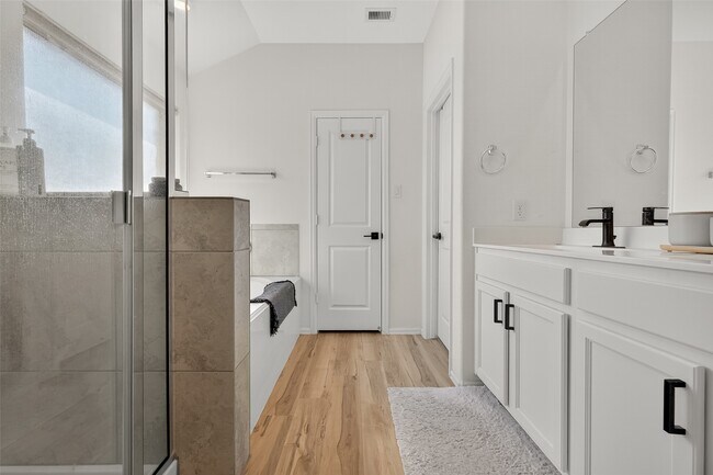 Building Photo - 3106 Hidden Grange Dr