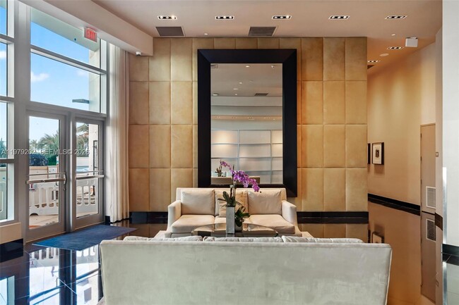 Building Photo - 3101 S Ocean Dr