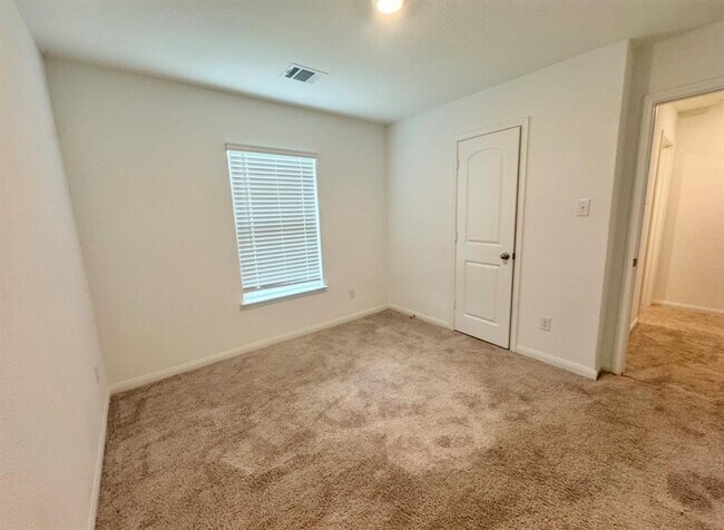 Building Photo - 14108 Hacienda Ests Dr