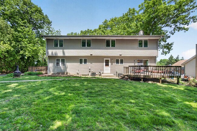 Building Photo - 11503 W Layton Ave