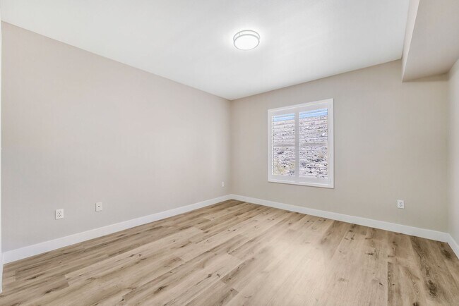 Building Photo - Elevated Henderson Living in a Gated Resort-Style Community!