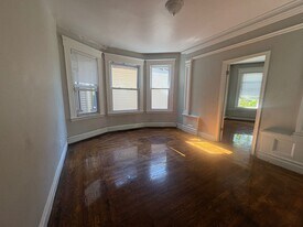 Building Photo - 359 Sherman Ave