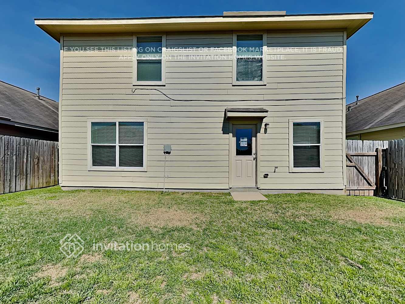 Building Photo - 18715 Dennington Dr