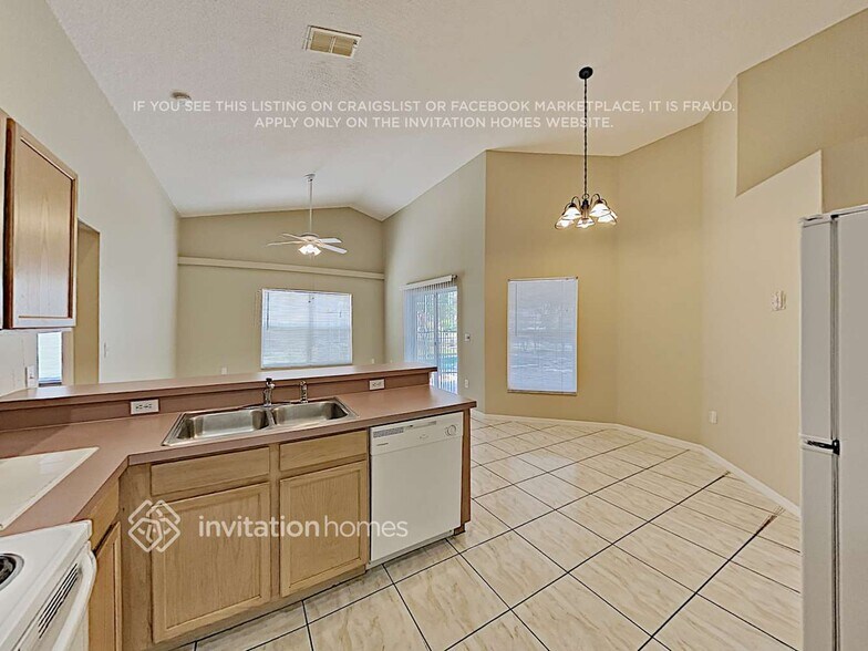 Building Photo - 106 Quiet Oak Ct