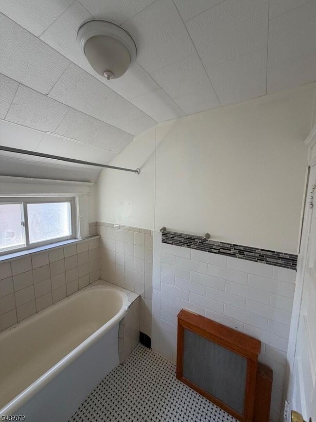 Building Photo - 50 Treacy Ave