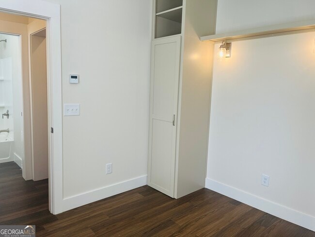 Building Photo - 105 Gardenia Ln