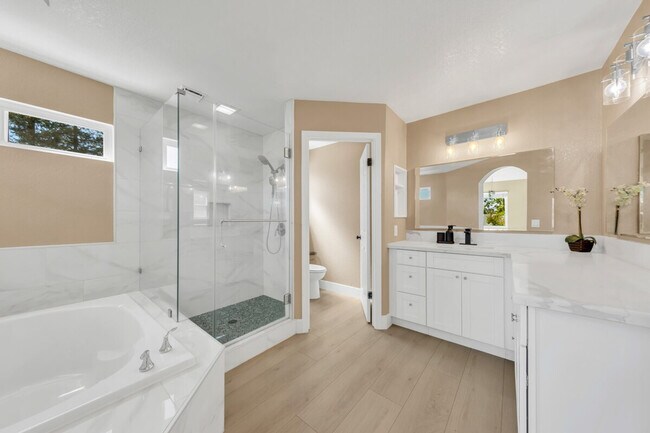 Building Photo - 8004 Caymus Dr