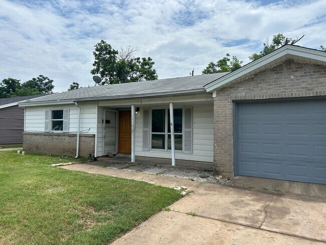 Primary Photo - Modern living meets exceptional comfort