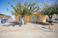 Building Photo - 3817 Thomason Ave