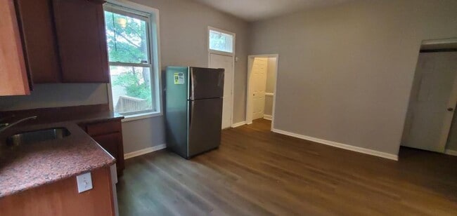 Building Photo - 4135 S Compton Ave