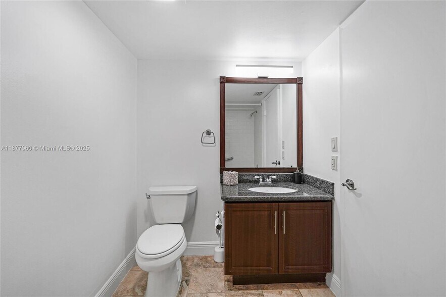 Building Photo - 344 NW 94th Ter