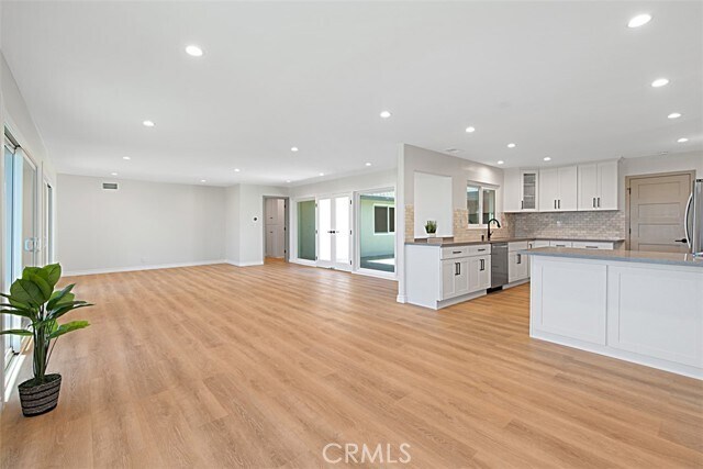 Building Photo - 4021 Via Manzana